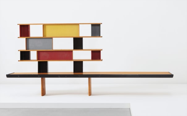 Un oiseau noir en littérature