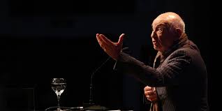 Un oiseau noir en littérature